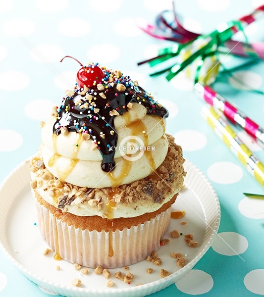 Toffee Sundae Cupcake