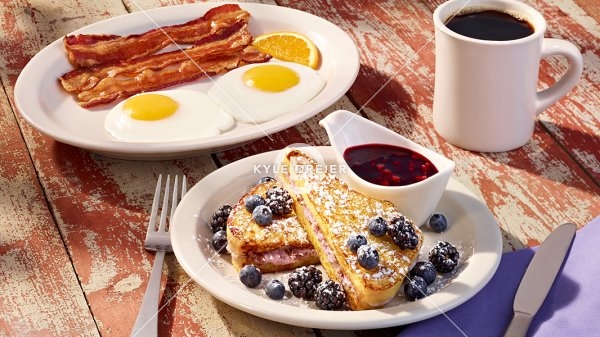 Berry French Toast Breakfast