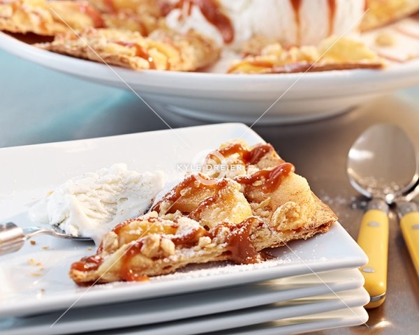 Caramel Apple Flatbread