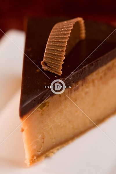 Reeses Cheesecake