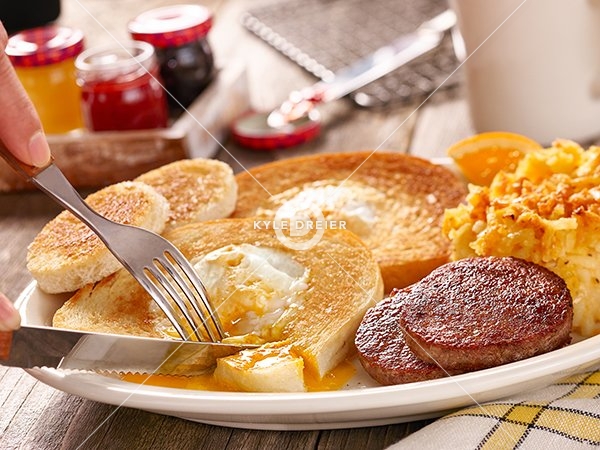 Eggs N Basket