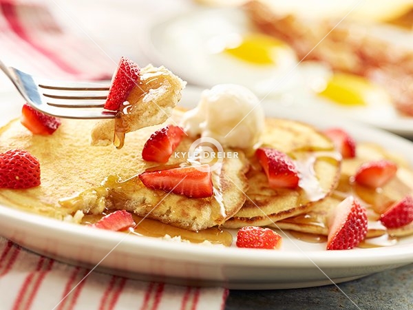 Strawberry Pancakes