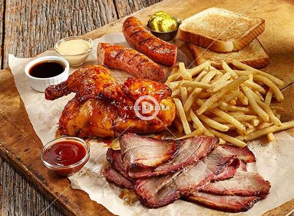 Sausage Chicken and Brisket Combo