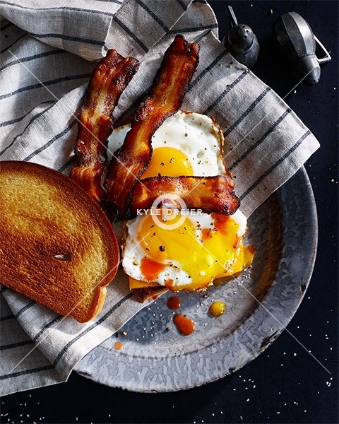Egg Sandwich Overhead