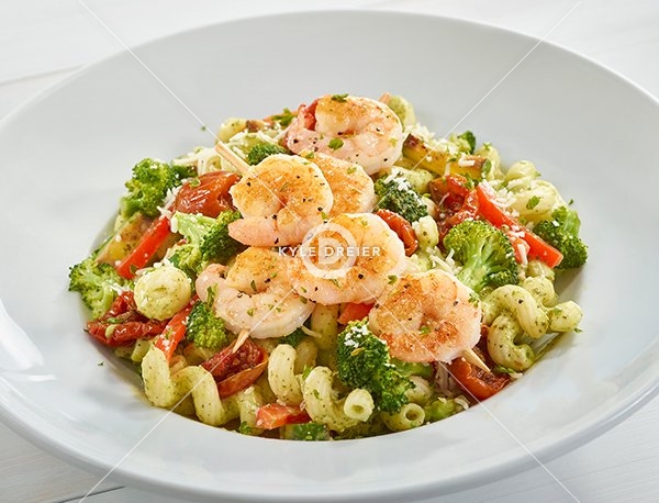 Shrimp California Primavera Pasta