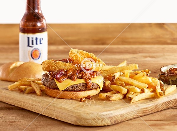 One Star Chili Cheese Burger
