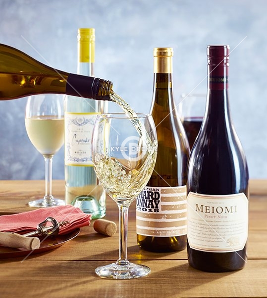 Wine Pour