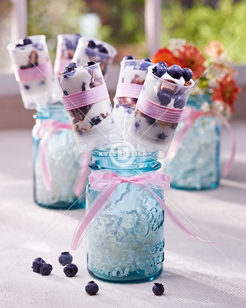 Blueberry Parfait Push-up Pops