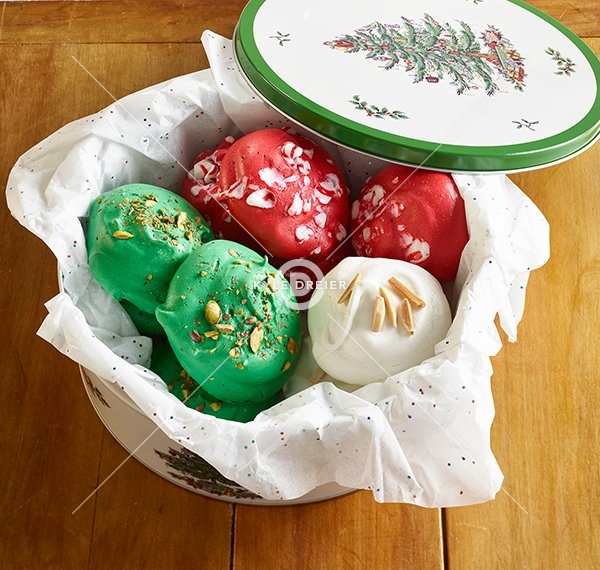 Meringue Snowballs