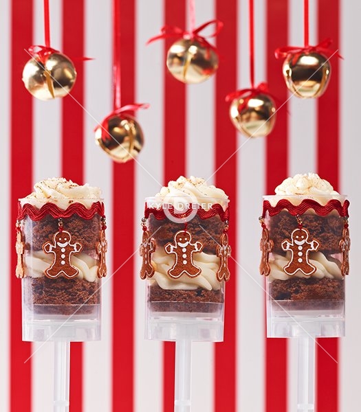 Gingerbread Push-Up Pops