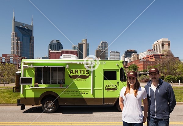 Artis Truck