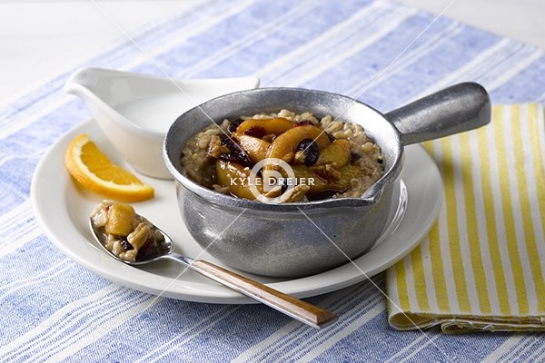 Apple Cinnamon Oatmeal