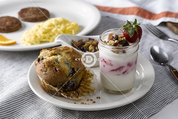 Muffin and Parfait Breakfast