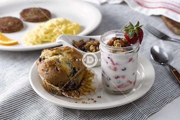 Muffin and Parfait Breakfast