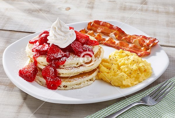 Strawberry Pancakes