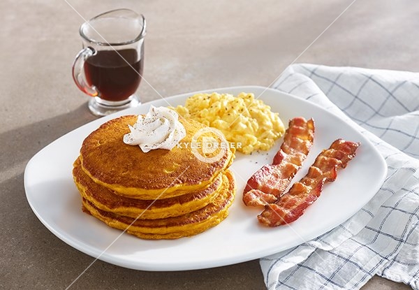 Pumpkin Spice Pancakes