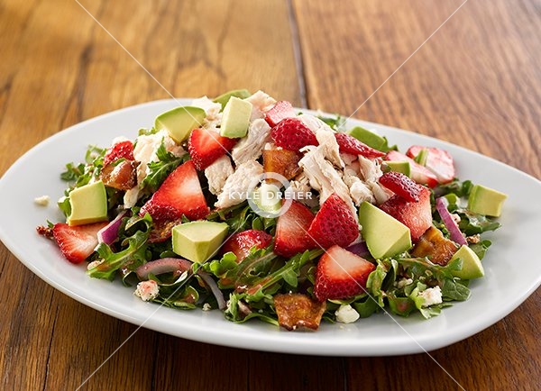 Smoke Chicken and Strawberry Salad