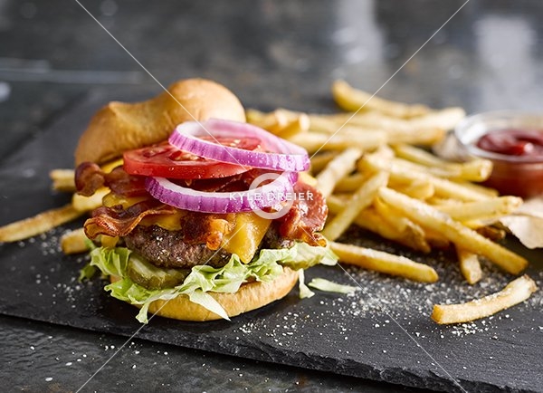 Bacon Cheeseburger