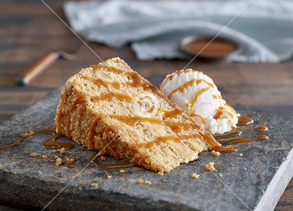 Caramel Crunch Cake