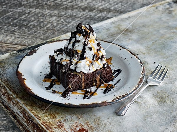 Chocolate Chip Skillet Cookie