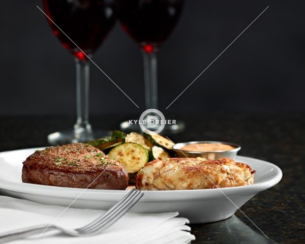 Sirloin & Crab Cake