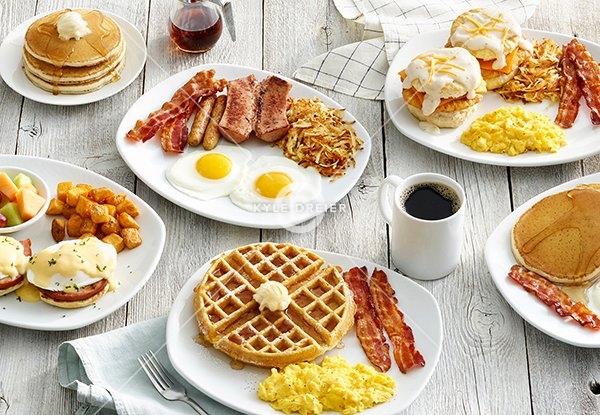 Breakfast Tablescape