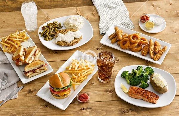 Lunch Dinner Tablescape