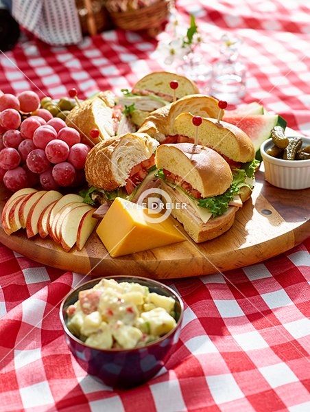Sandwich Picnic