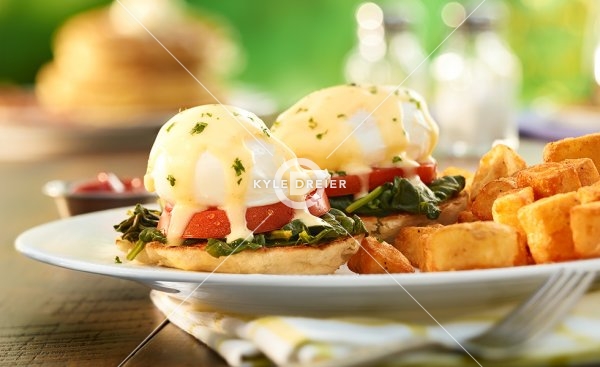 Eggs Benedict