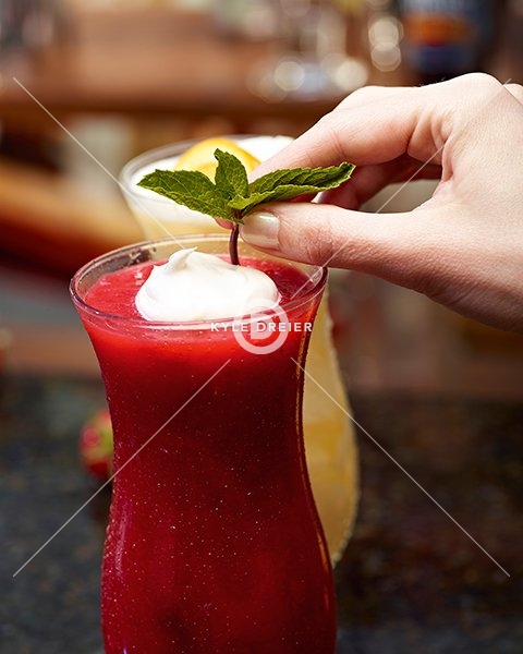 Garnishing Daiquiri