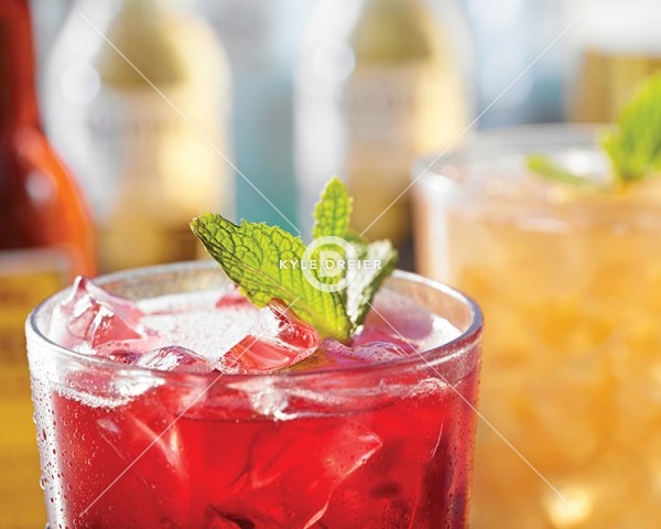 Berry and Mango Mixed Drinks