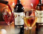 Red Wine Pour & White Wine