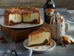 Turtle Cheesecake