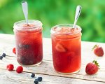 Blue Raspberry and Strawberry Teas with Fruit